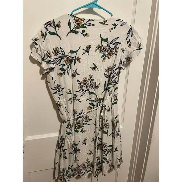 Harper Heritage Women’s Size Medium White Floral Dress - Picture 8 of 9